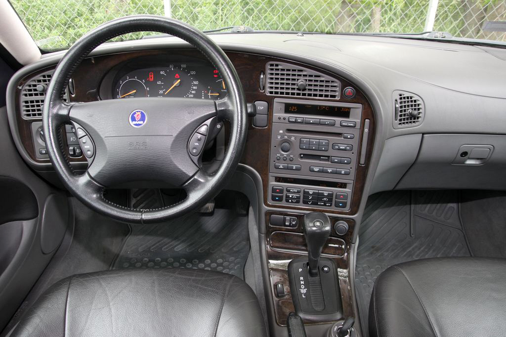 SAAB 9-5