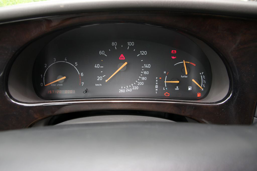 SAAB 9-5