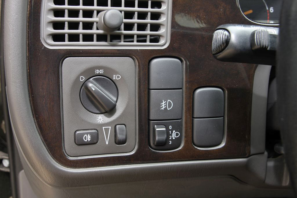 SAAB 9-5