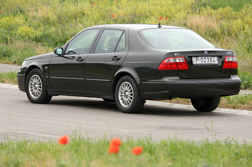 SAAB 9-5