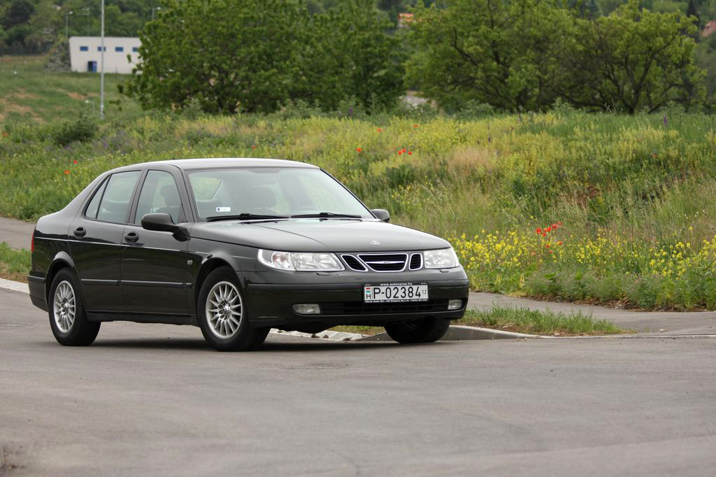 SAAB 9-5