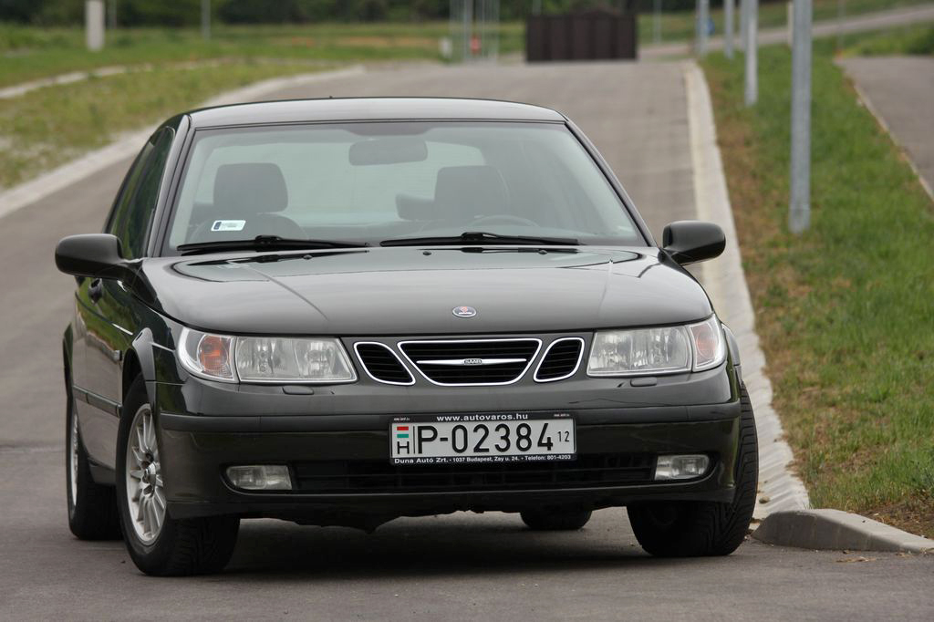 SAAB 9-5