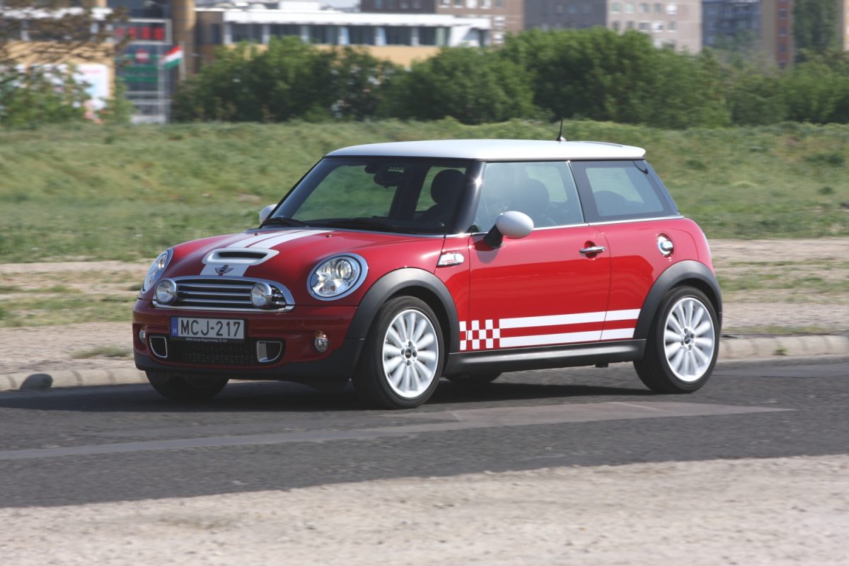 MINI COOPER