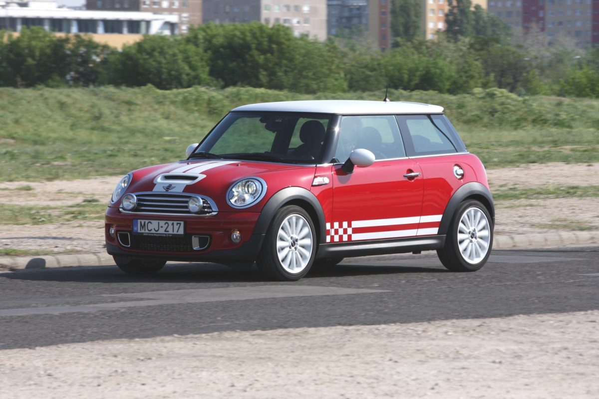 MINI COOPER