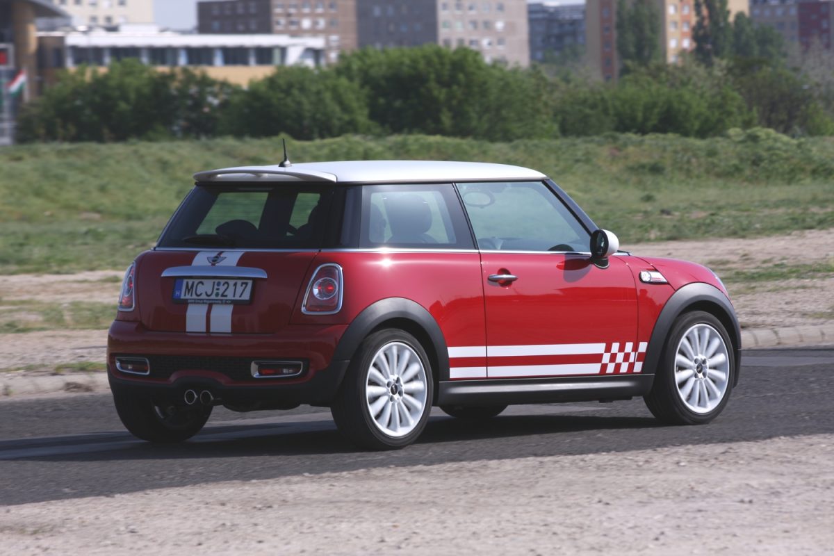 MINI COOPER