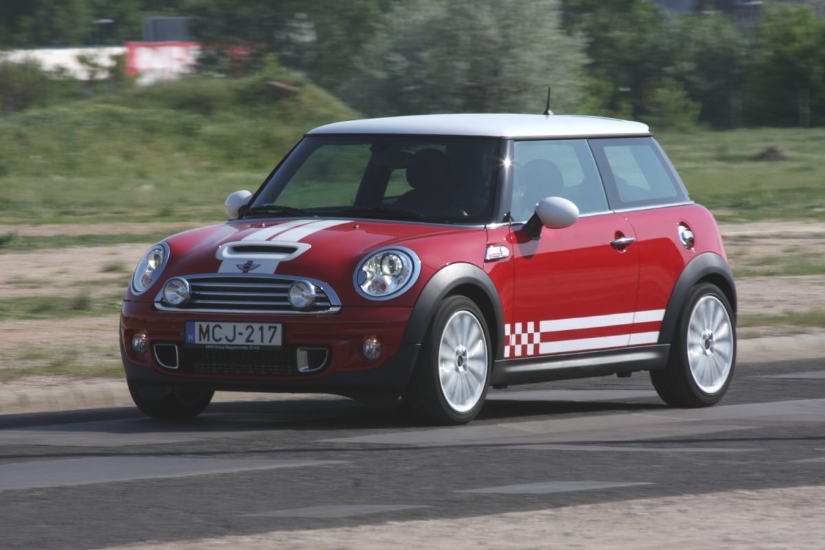 MINI COOPER