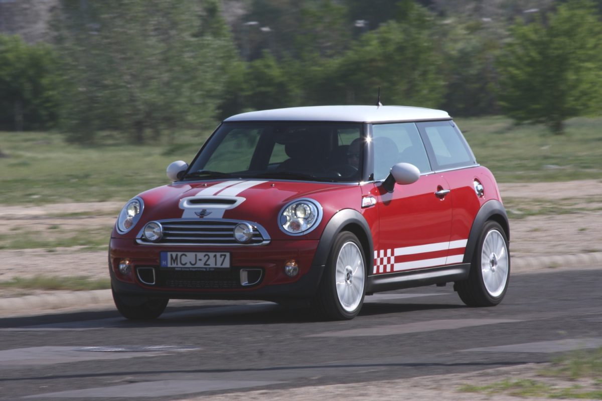 MINI COOPER