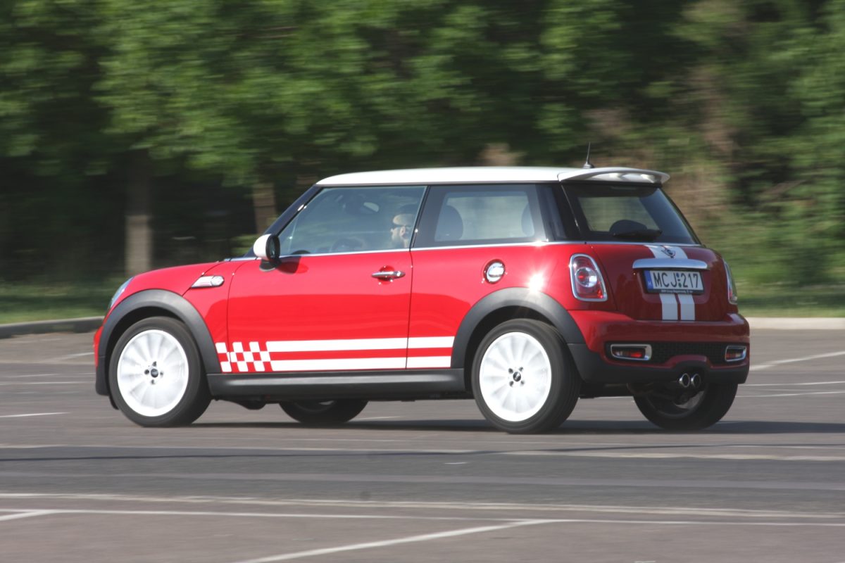 MINI COOPER
