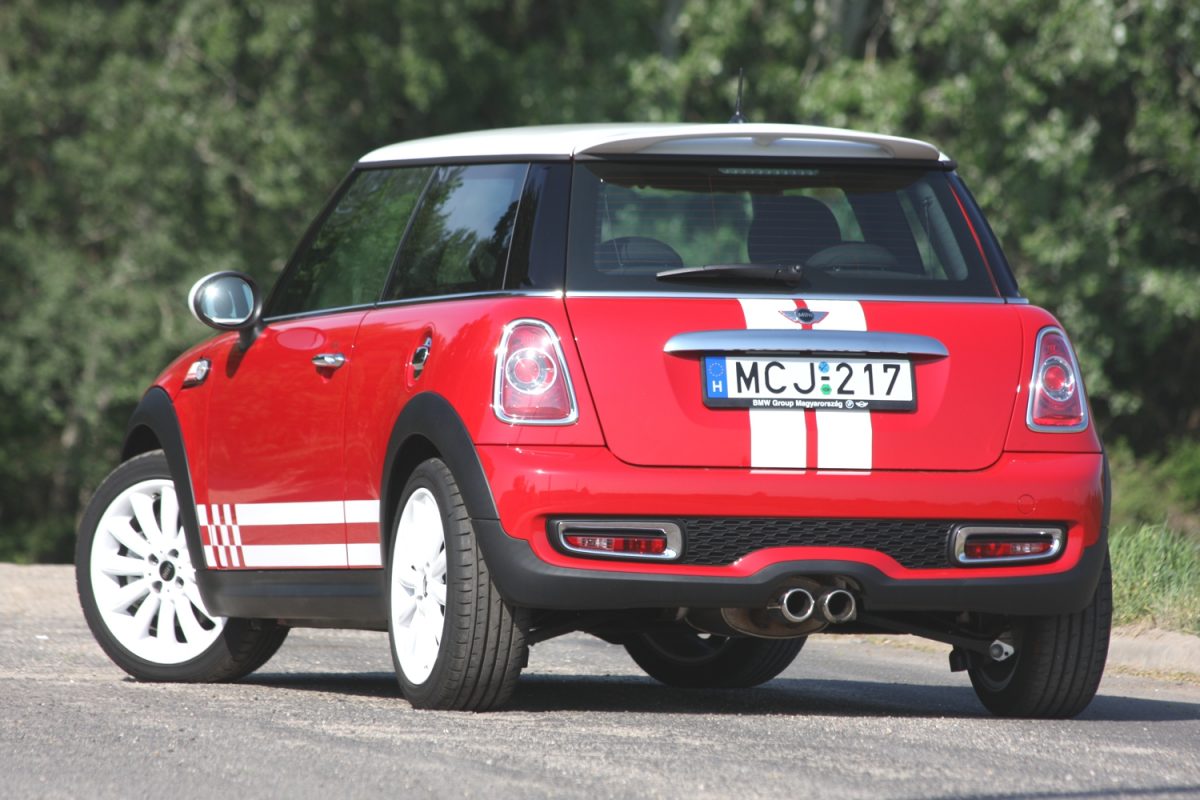 MINI COOPER
