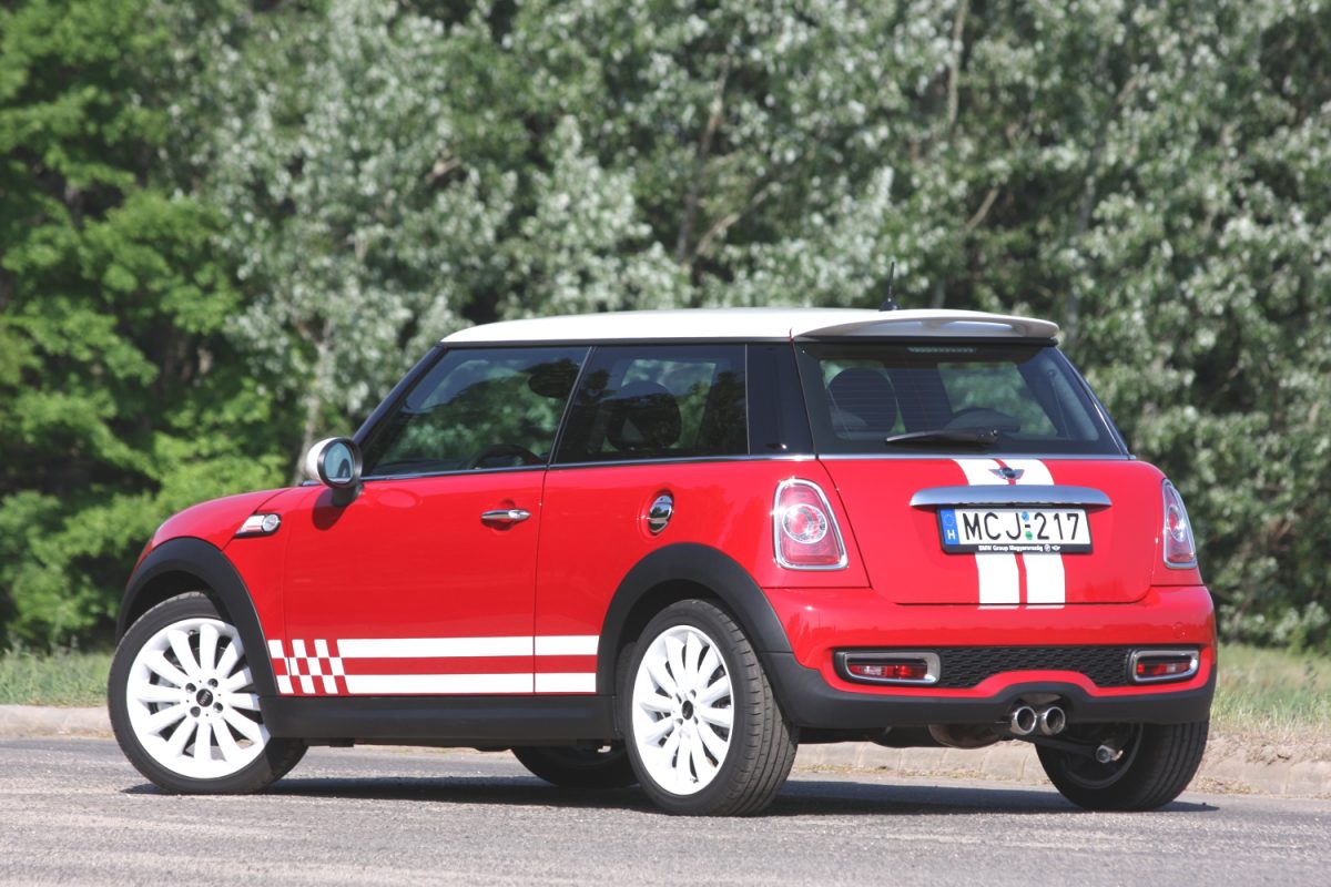 MINI COOPER