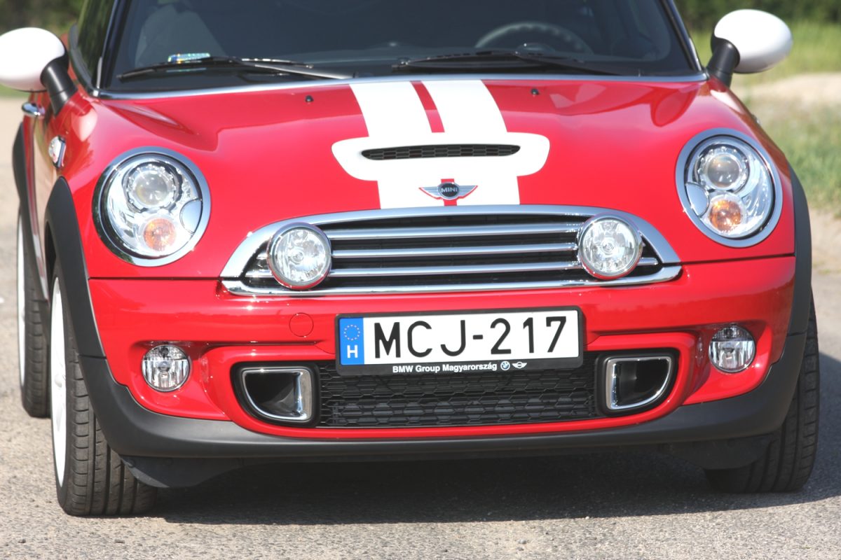 MINI COOPER