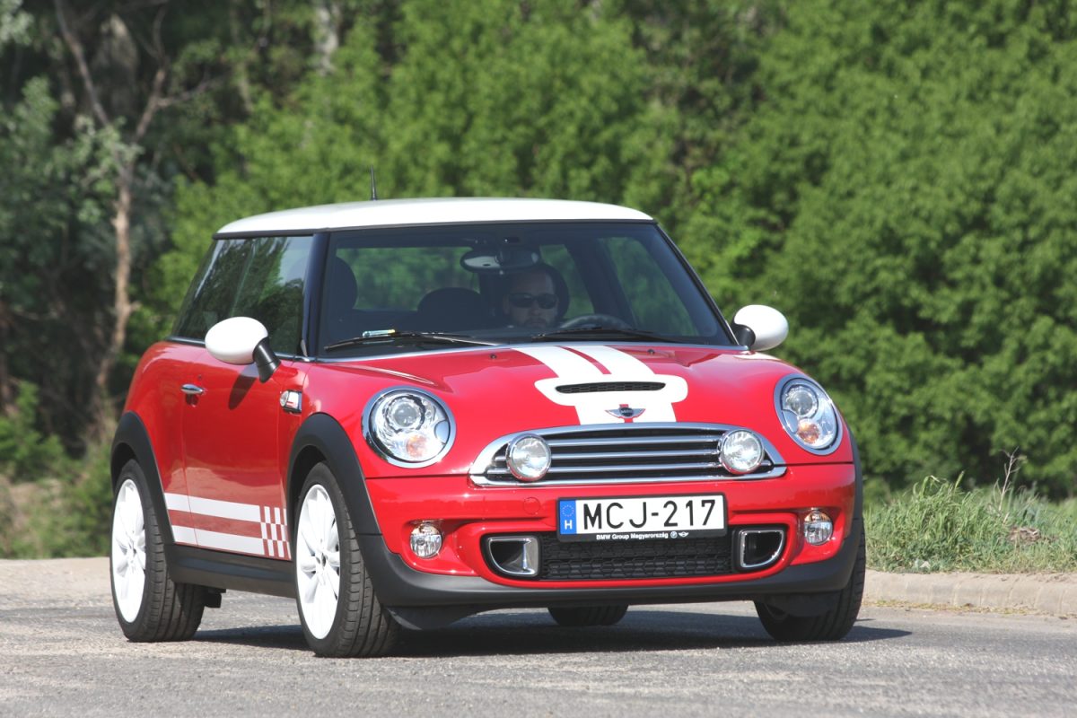 MINI COOPER