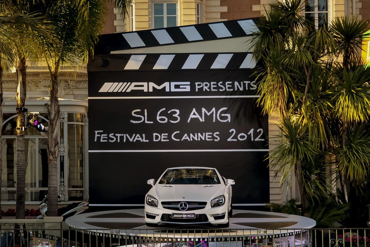 MERCEDES-BENZ