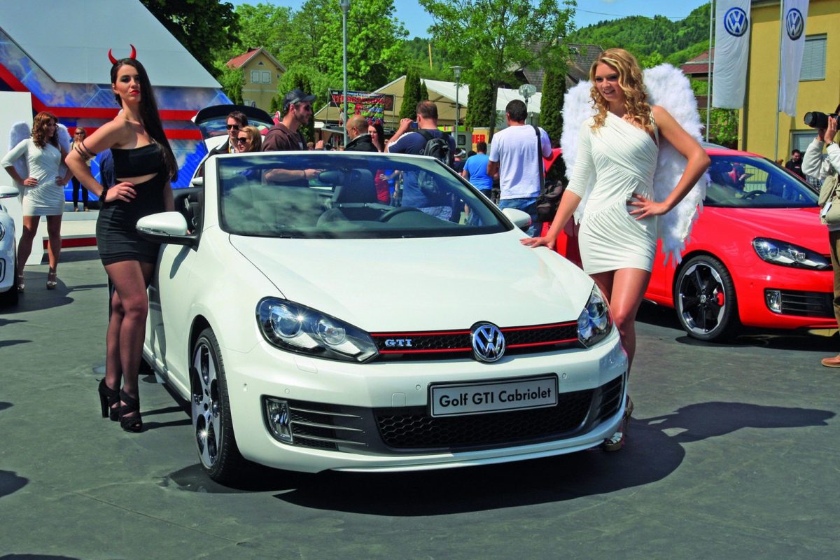 VOLKSWAGEN