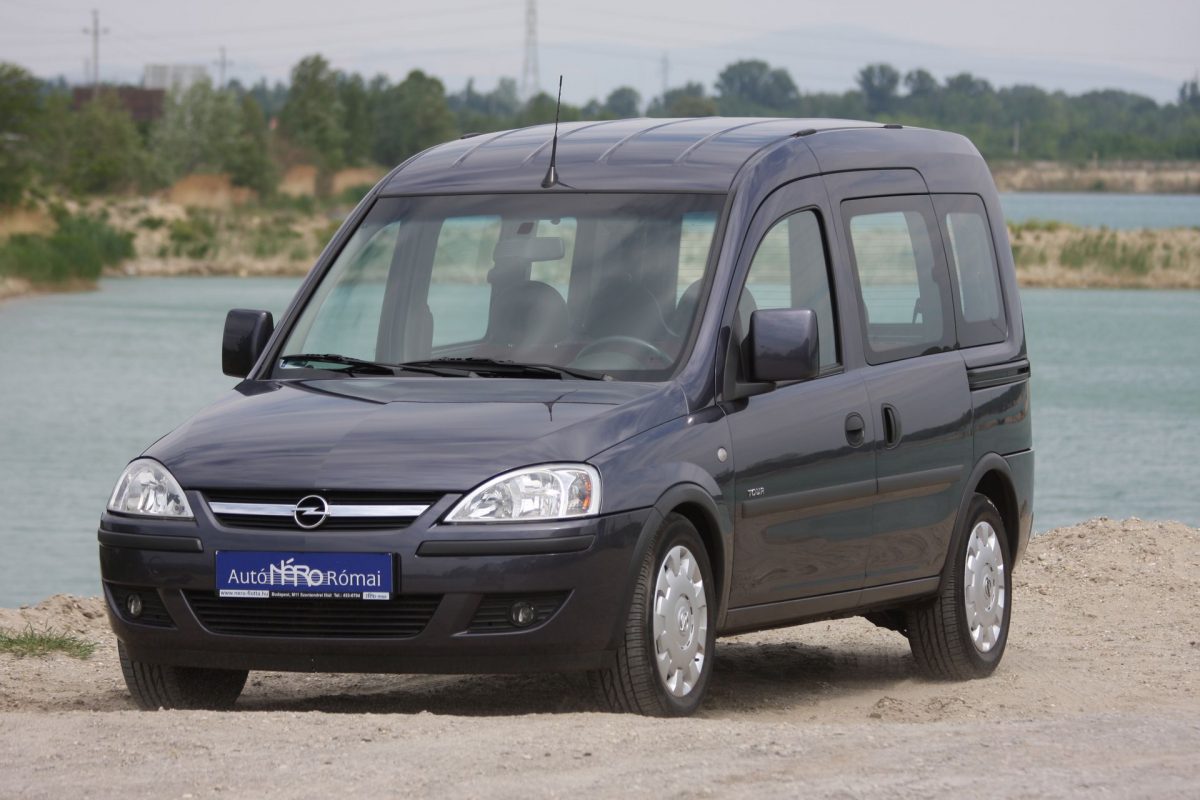 OPEL COMBO