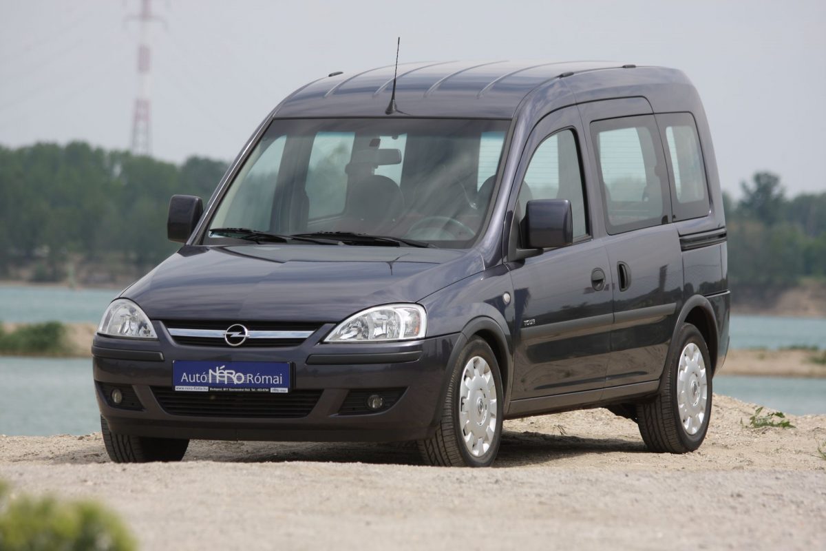 OPEL COMBO