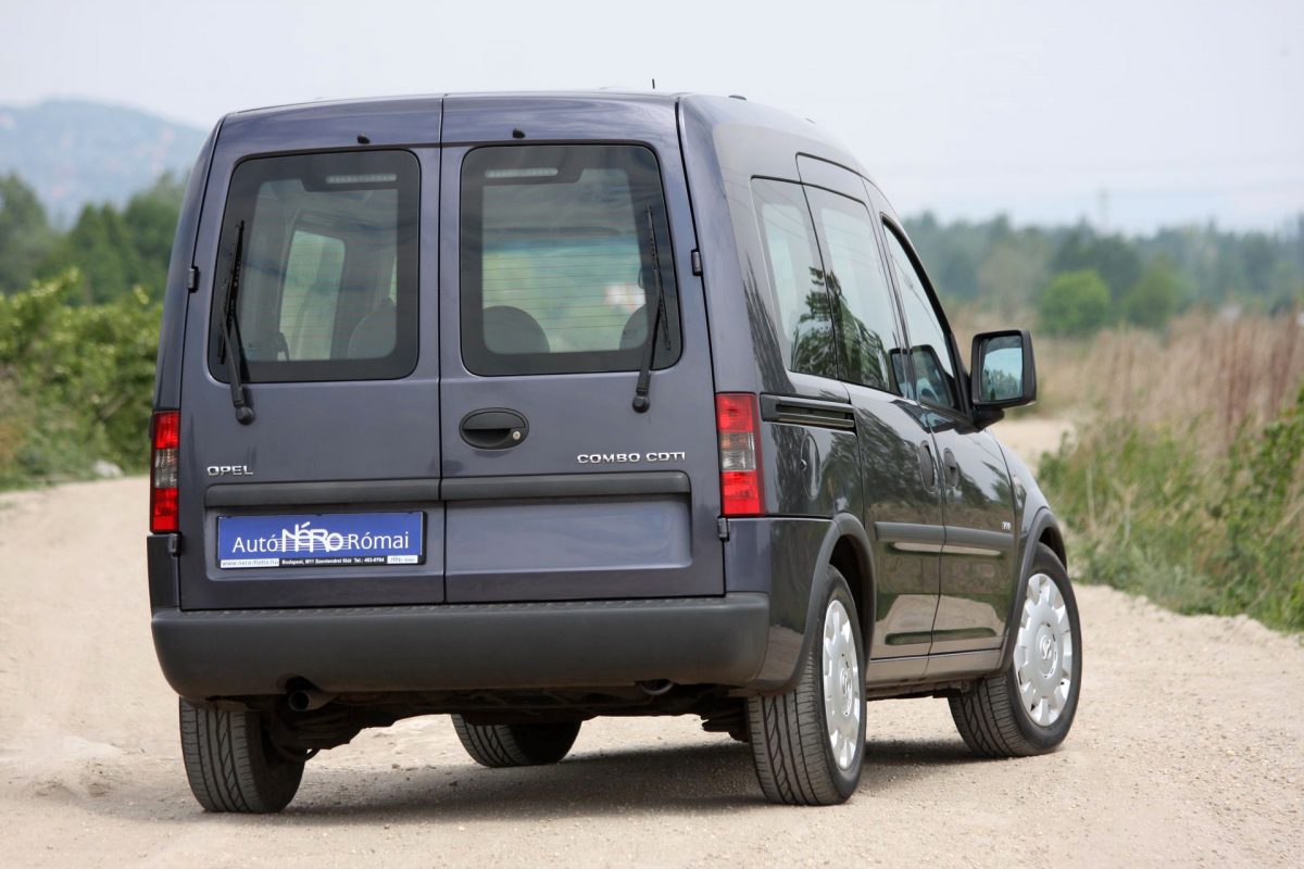 OPEL COMBO