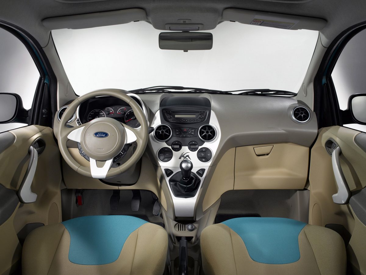 FORD KA