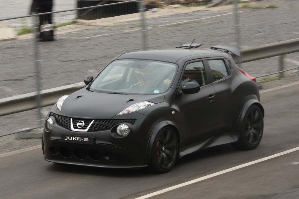 NISSAN JUKE