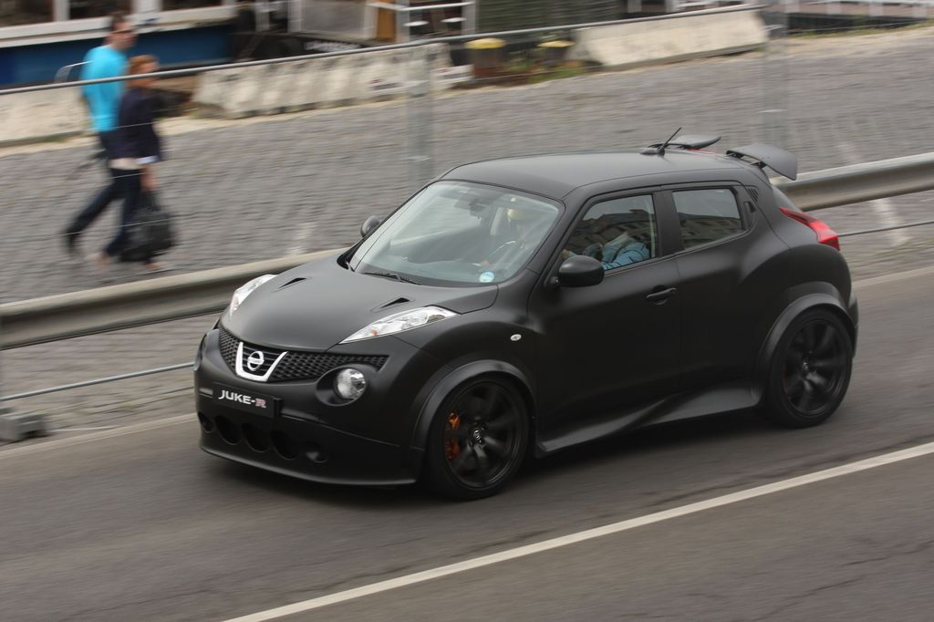 NISSAN JUKE