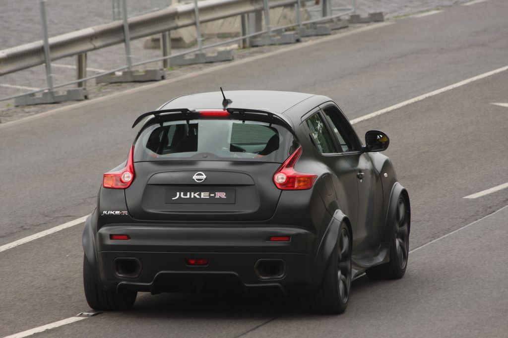 NISSAN JUKE
