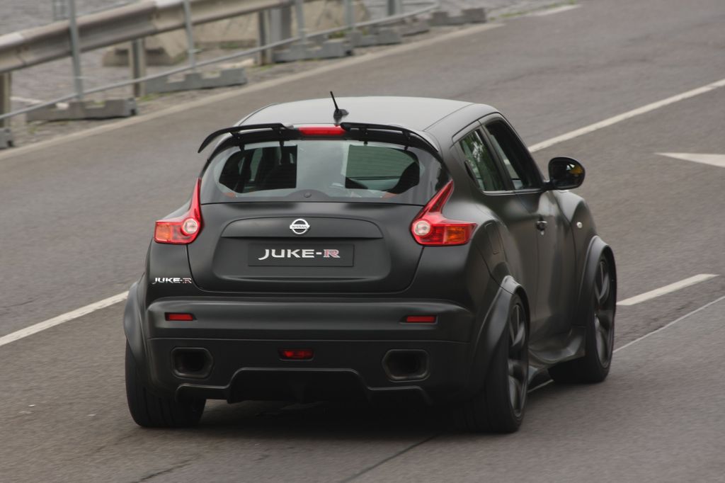 NISSAN JUKE