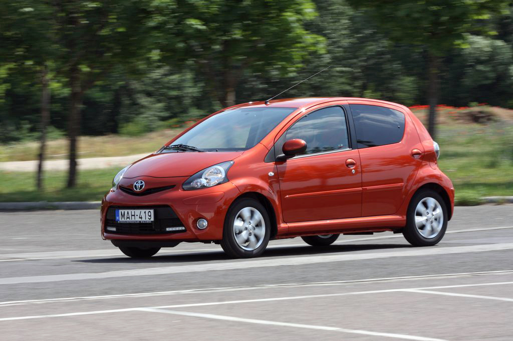 TOYOTA AYGO