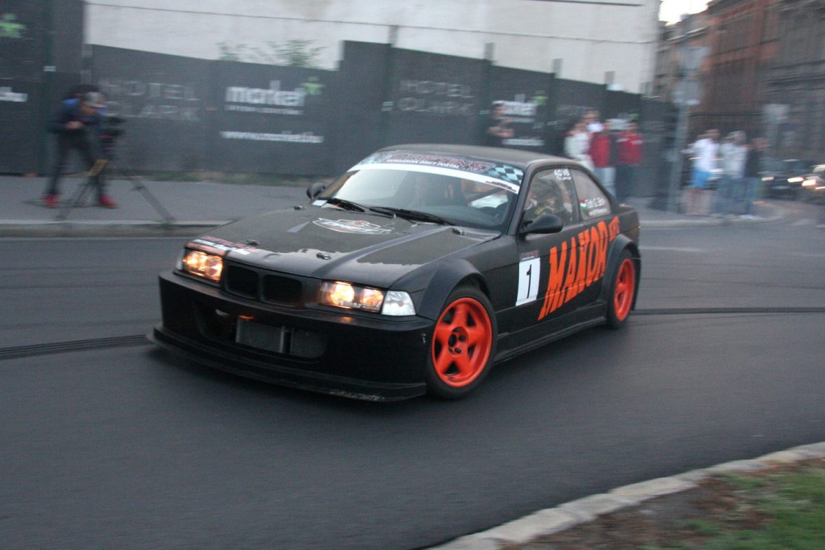 BMW