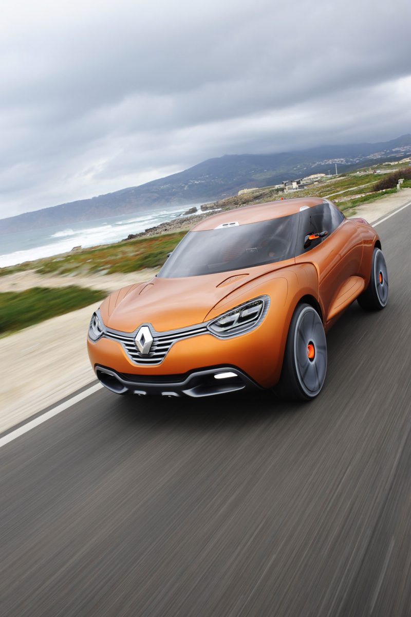 RENAULT