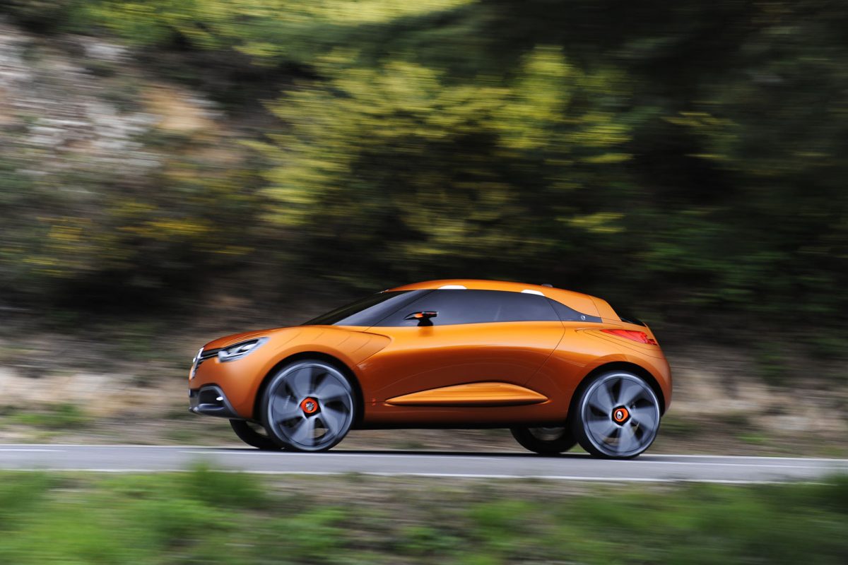 RENAULT