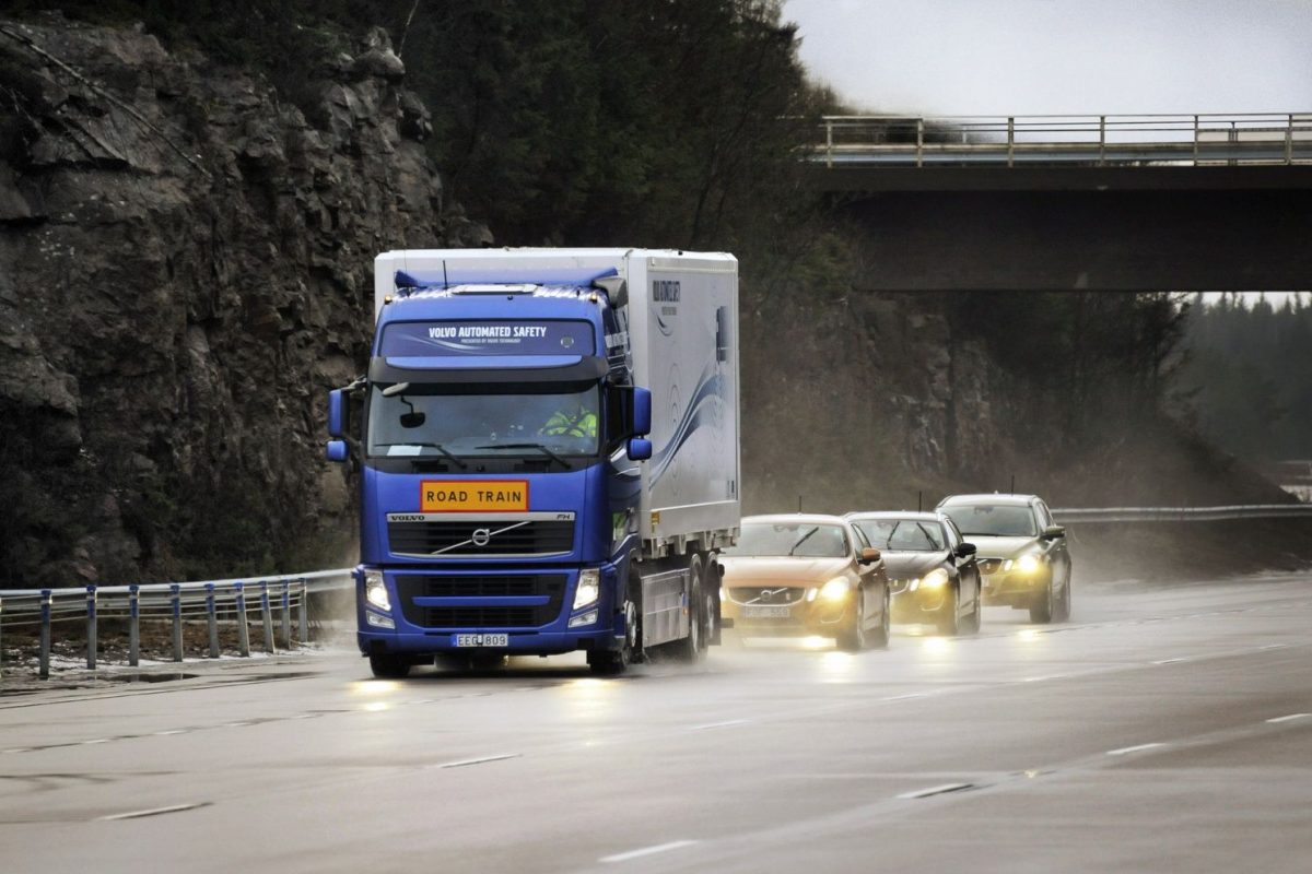 VOLVO