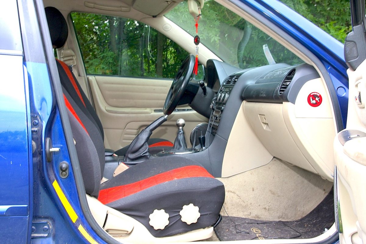 LEXUS IS