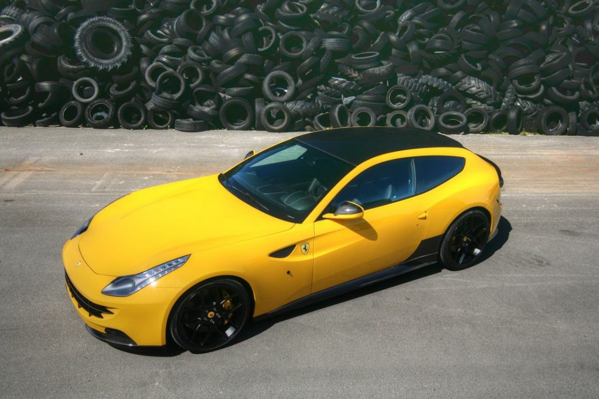 FERRARI FF
