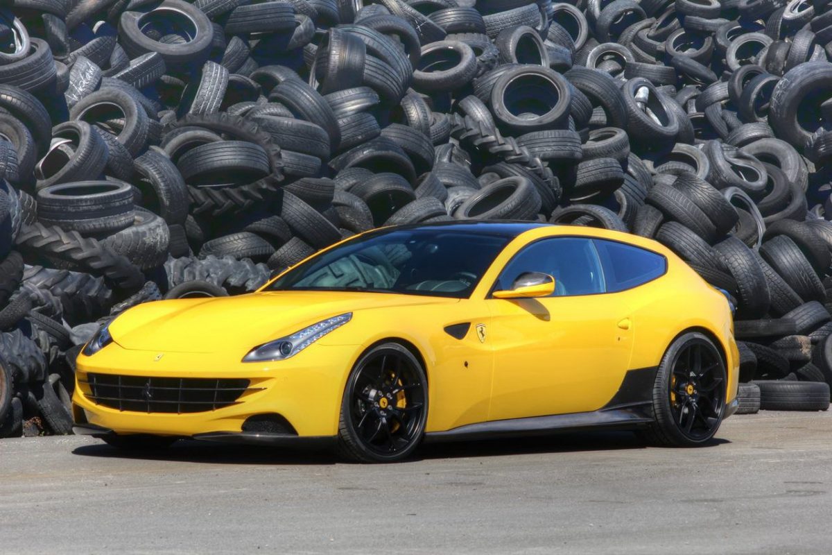 FERRARI FF