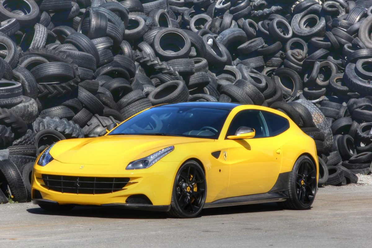 FERRARI FF