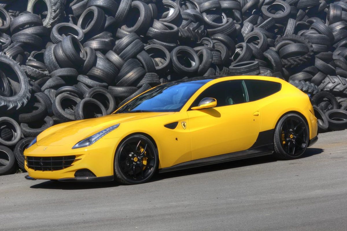 FERRARI FF