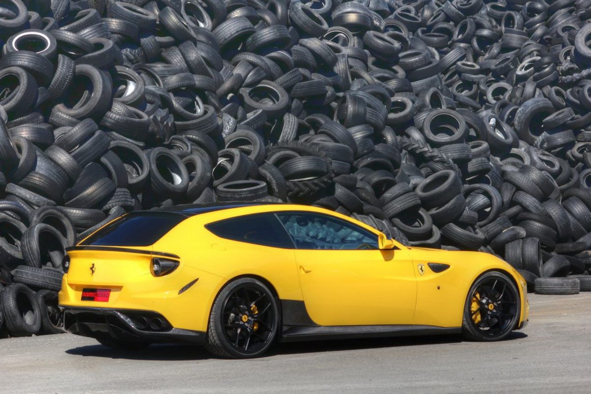 FERRARI FF