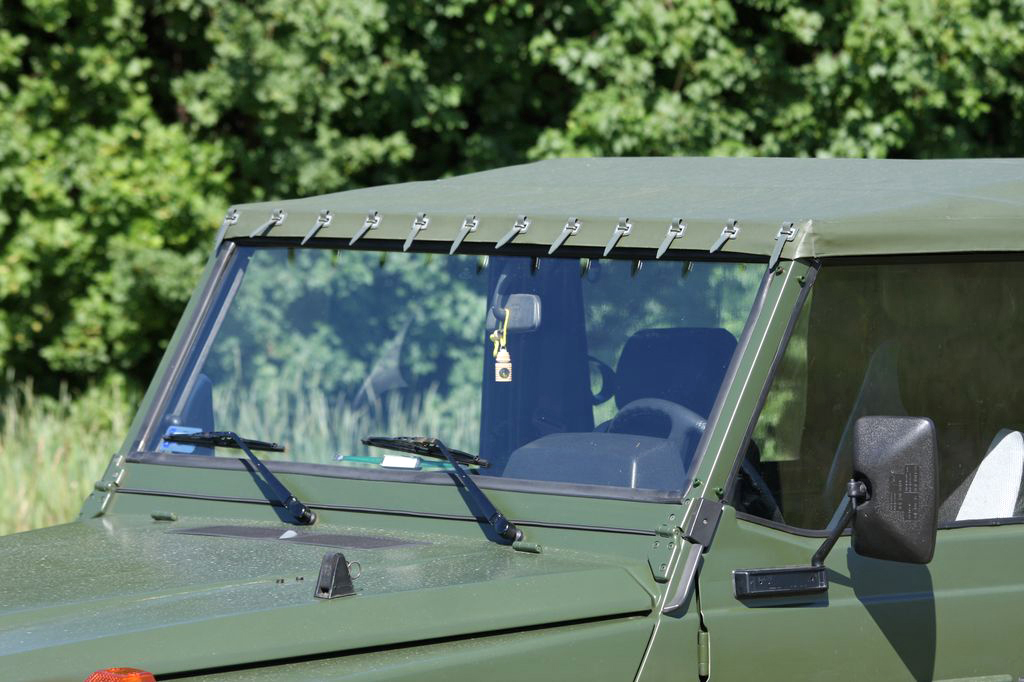 MERCEDES-BENZ G 250