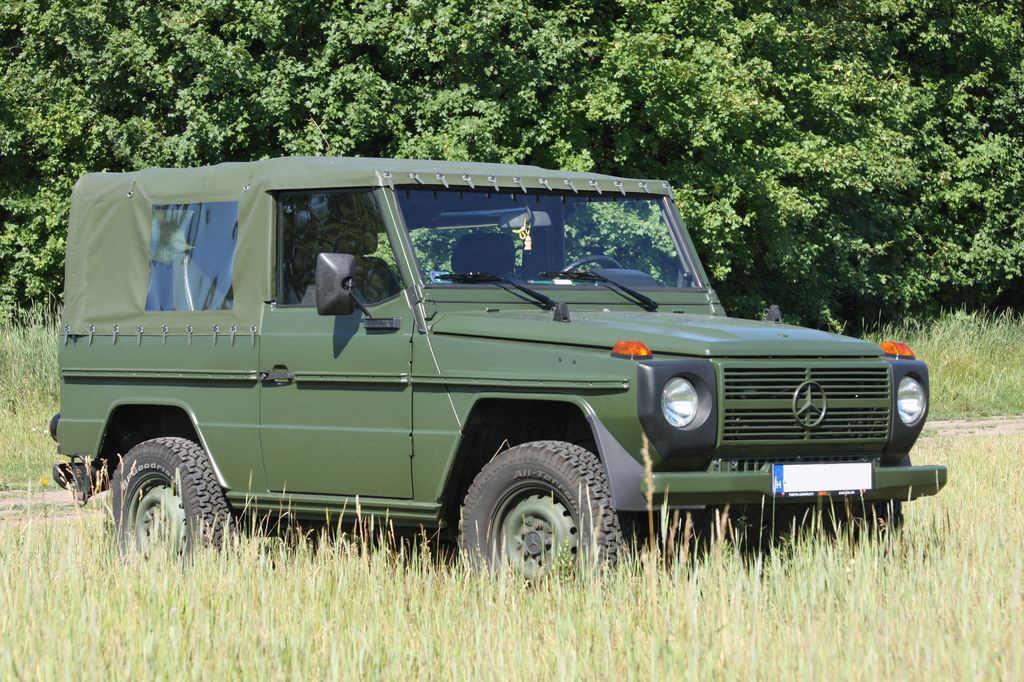 MERCEDES-BENZ G 250