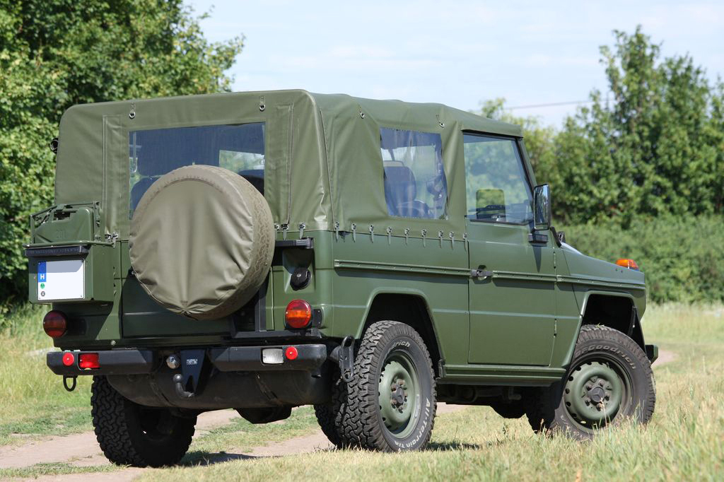 MERCEDES-BENZ G 250