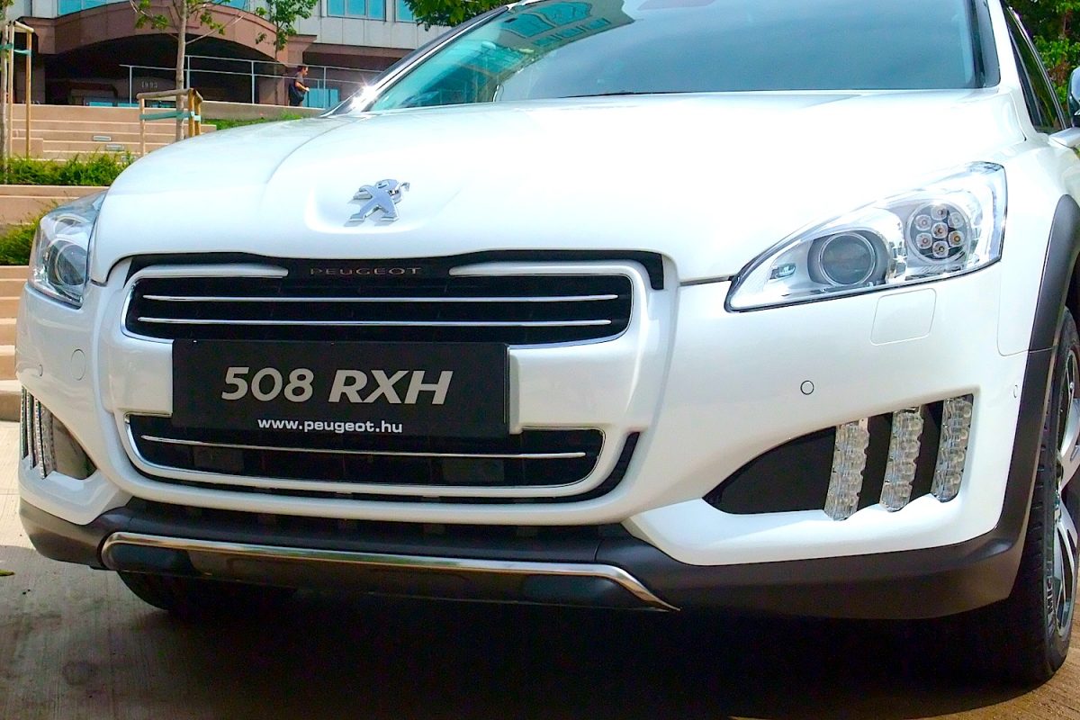PEUGEOT 508