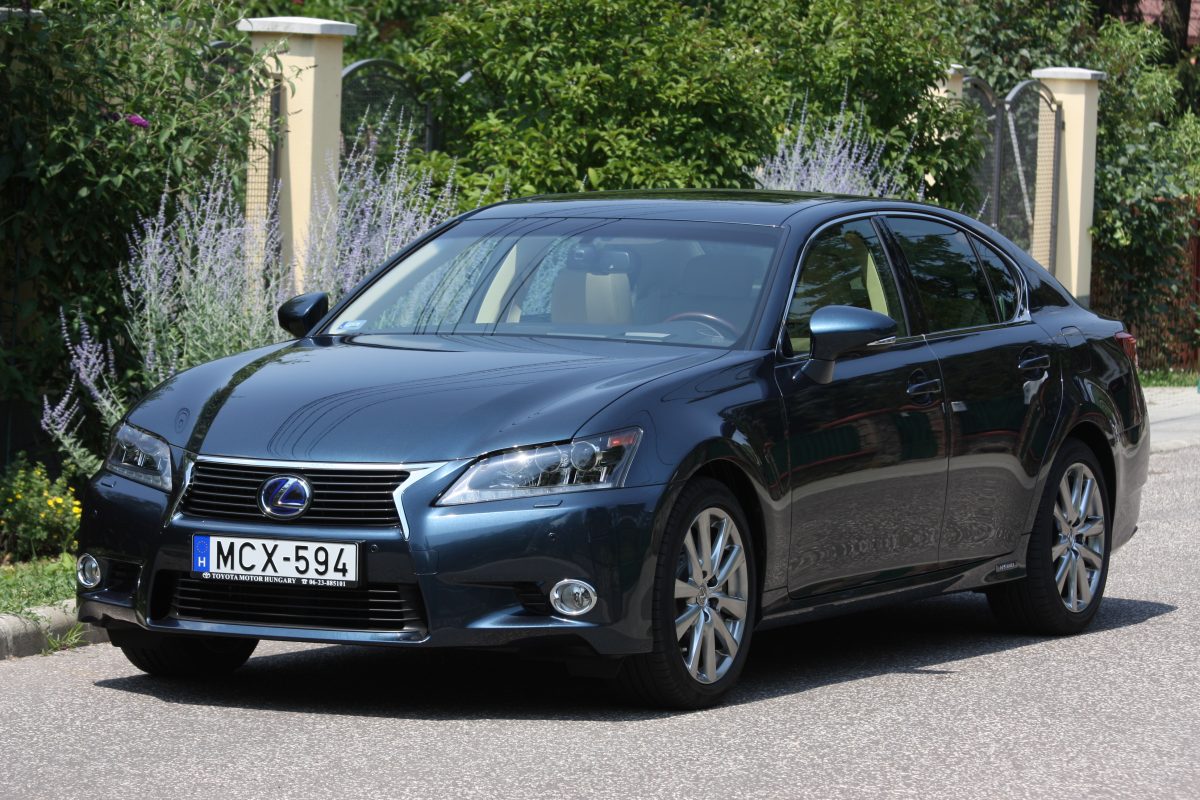LEXUS GS