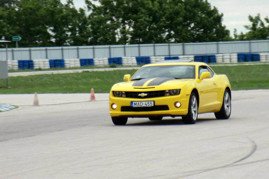 CHEVROLET CAMARO