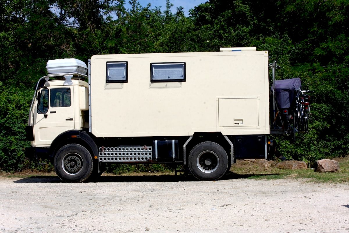 MERCEDES-BENZ T1/TN