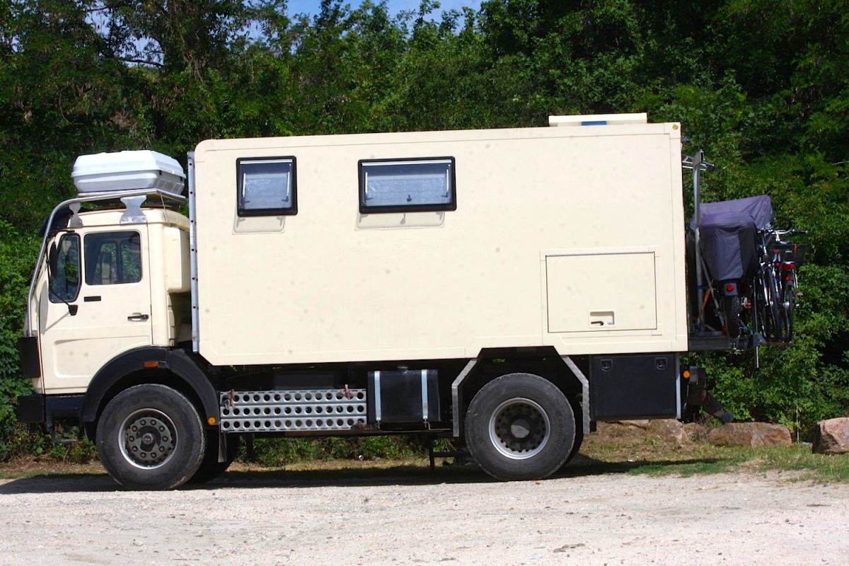 MERCEDES-BENZ T1/TN