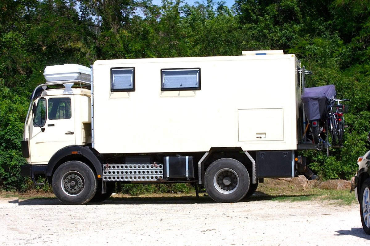 MERCEDES-BENZ T1/TN