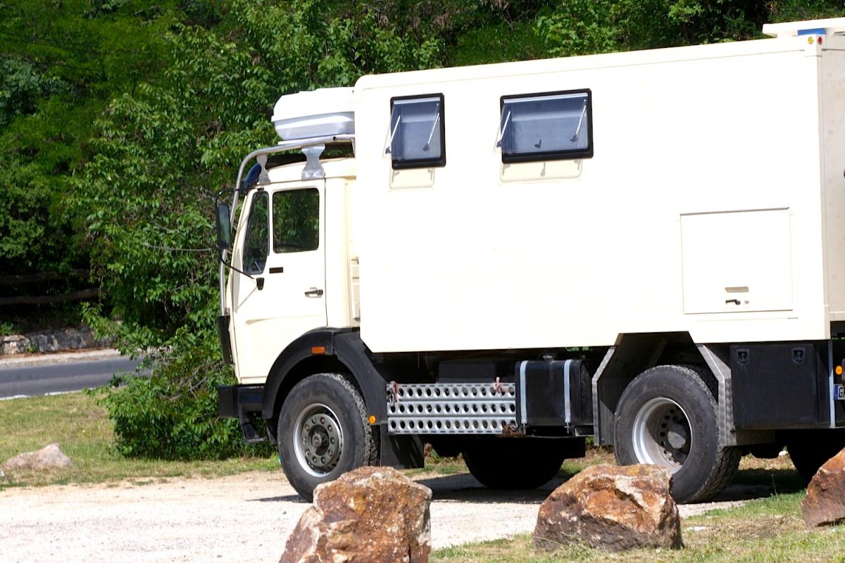 MERCEDES-BENZ T1/TN