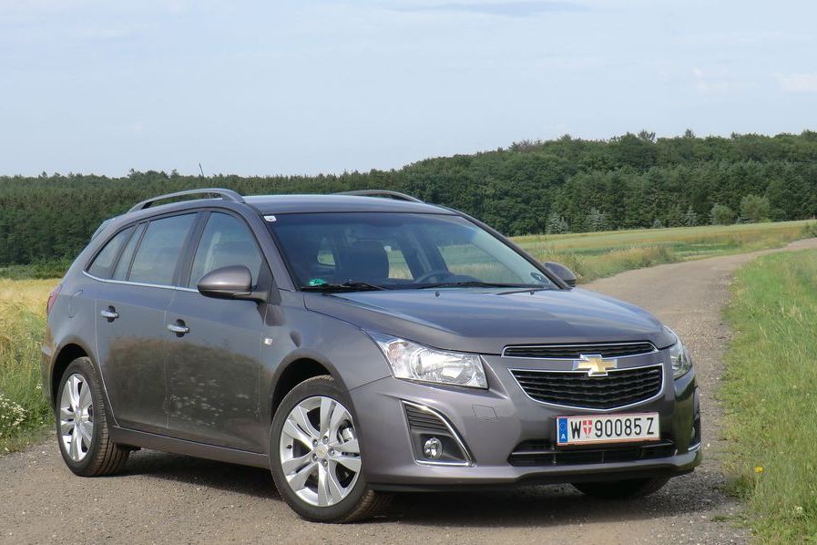 CHEVROLET CRUZE