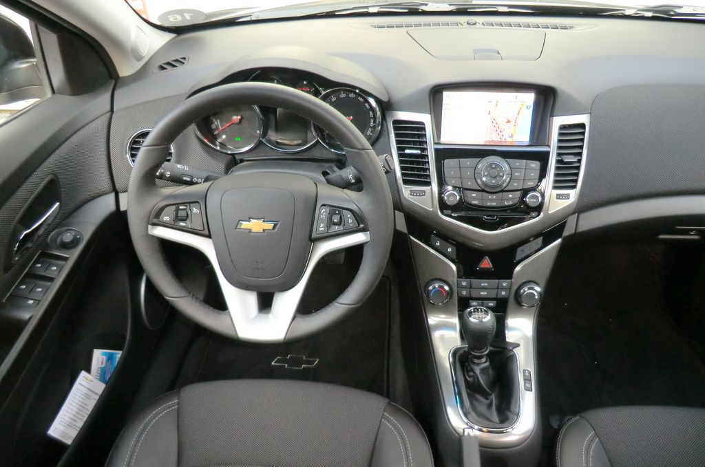 CHEVROLET CRUZE