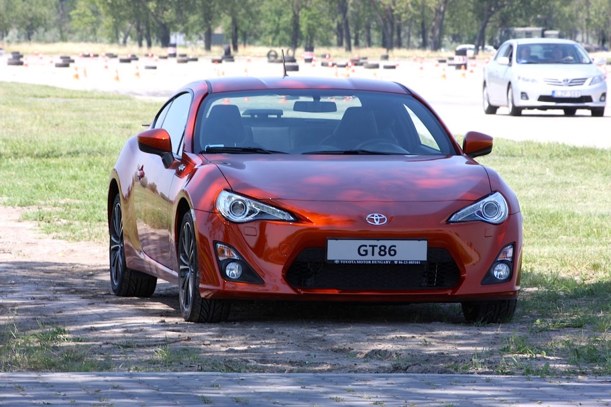 TOYOTA CELICA